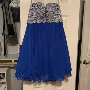 Strapless Homecoming dress. Only worn once.